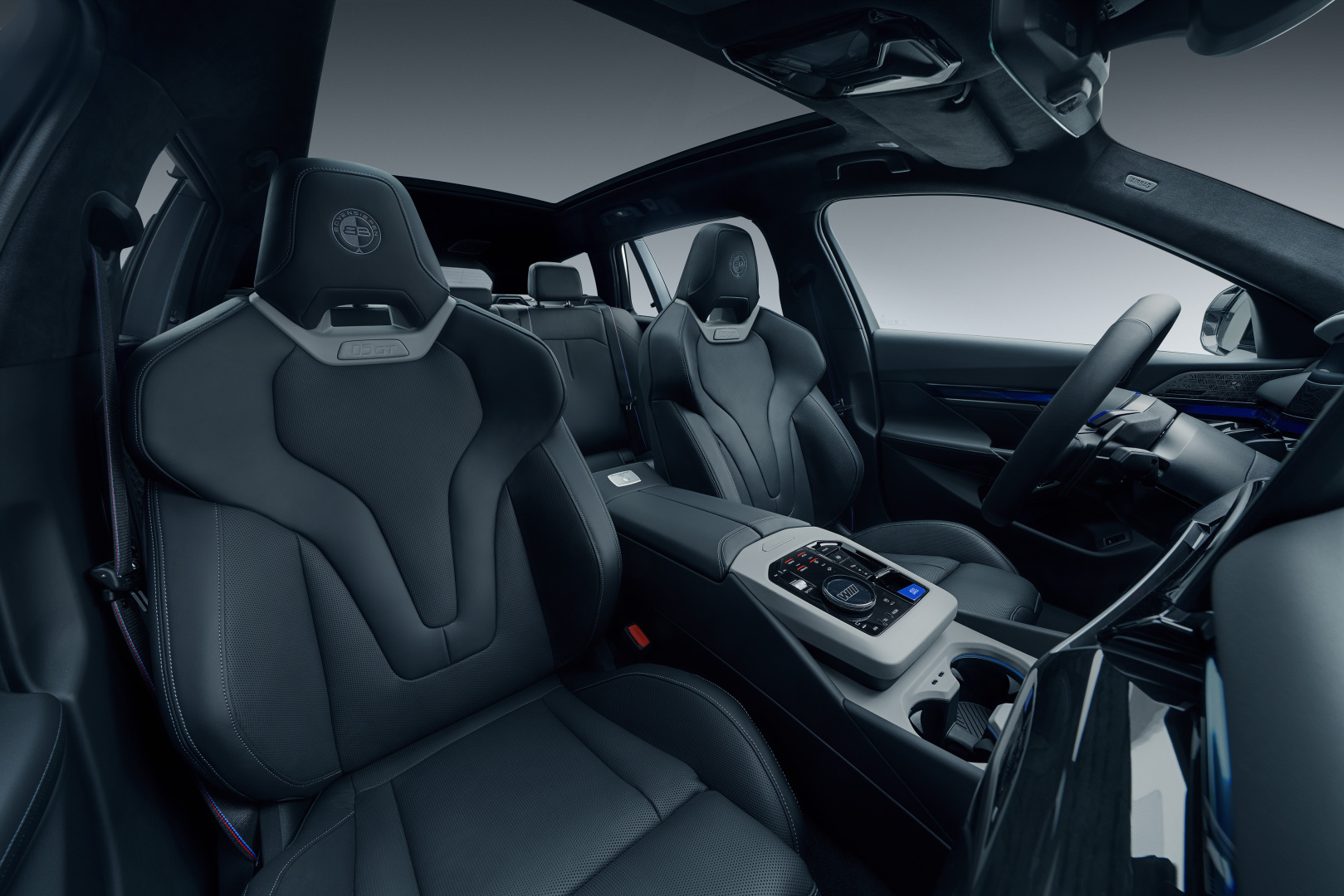 SMALL_Bovensiepen_05_GT_24_interior